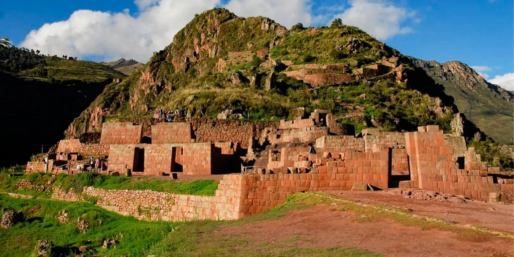 pisac ruins - sacred valley